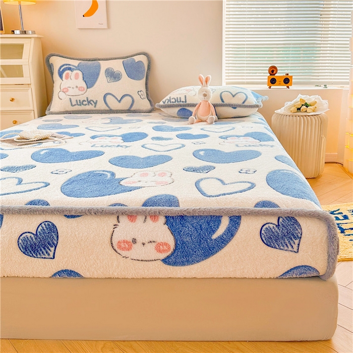 91家纺网 家纺一手货源 找家纺 喜居 喜居 2024新款雪花绒床笠印花牛奶绒床笠三件套单床笠 爱心兔