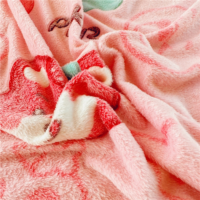 91家纺网 家纺一手货源 找家纺 喜居 喜居 2024新款雪花绒床笠印花牛奶绒床笠三件套单床笠 草莓熊熊