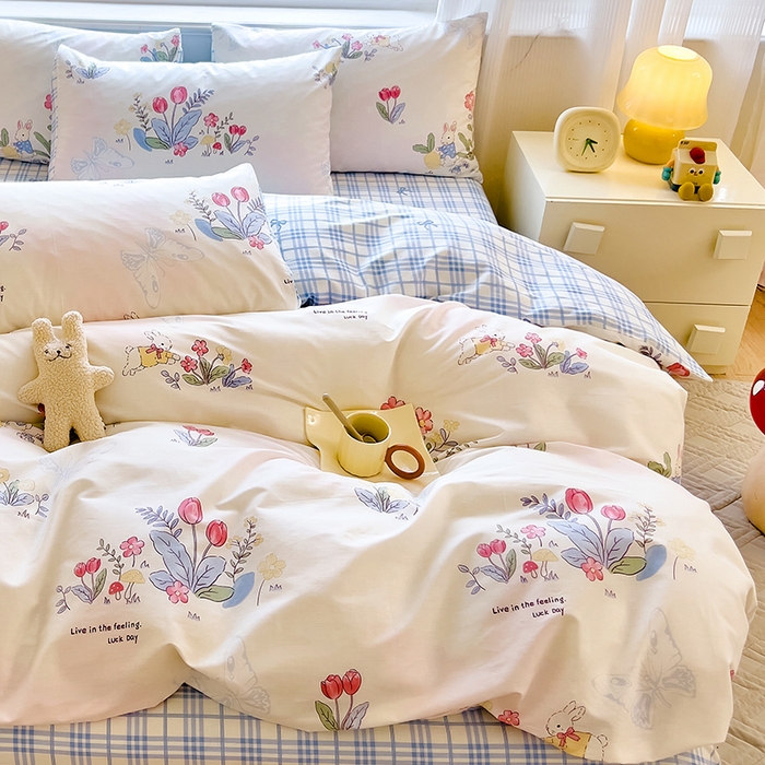 91家纺网 家纺一手货源 找家纺 拾物记 2024新款A类12868全棉喷气印花四件套 幻蝶兔