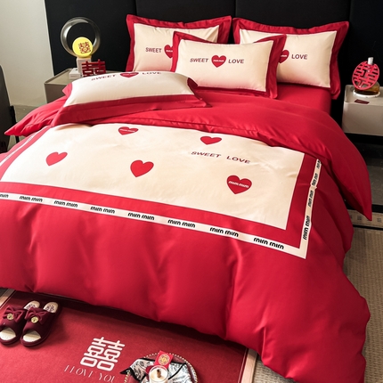 91家纺网 家纺一手货源 找家纺 （总）金牛座家纺 2025新款高克重亲肤棉磨毛数码印花婚庆四件套配高档礼盒