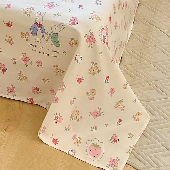 91家纺网 家纺一手货源 找家纺 拾物记 2024新款全棉喷气12868床单 如茵小兔