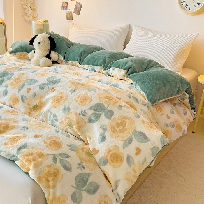 91家纺网 家纺一手货源 找家纺 大柏树 2025新款A类高克重亲肤舒适牛奶绒印花四件套-单被套可定制 朵柔-黄