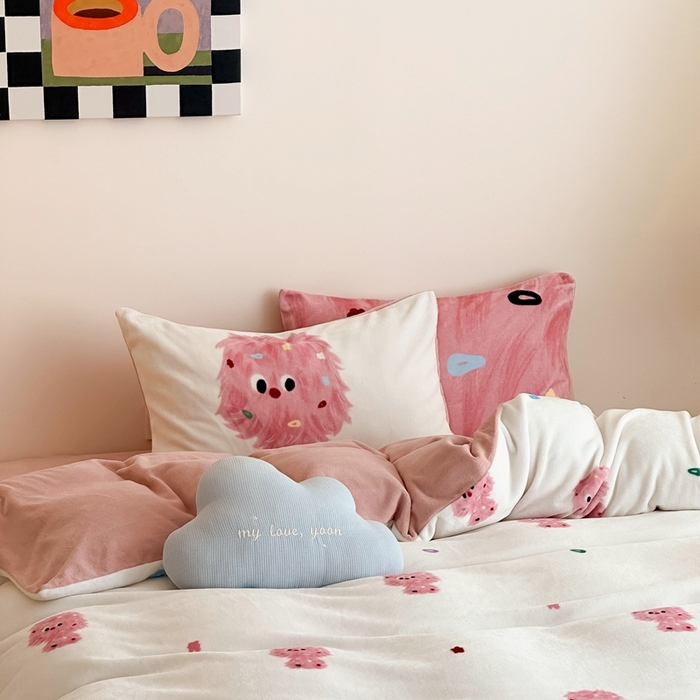 91家纺网 家纺一手货源 找家纺 时光里 2024新款ins风牛奶绒四件套 毛毛怪