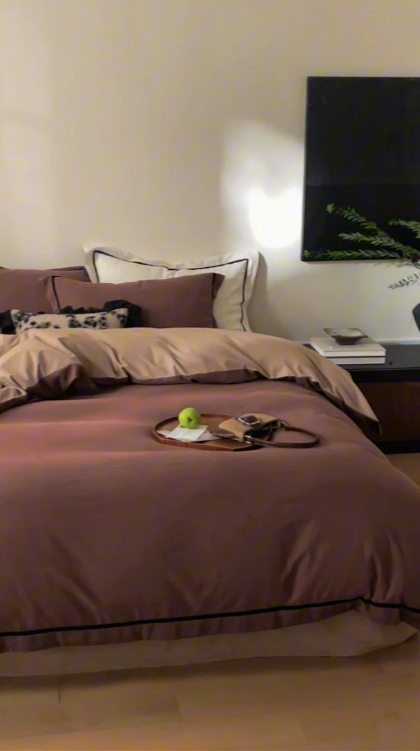 91家纺网 家纺一手货源 找家纺 2024新款老钱风复古秋冬全棉加厚立体浮雕磨毛四件套 朱砂栗