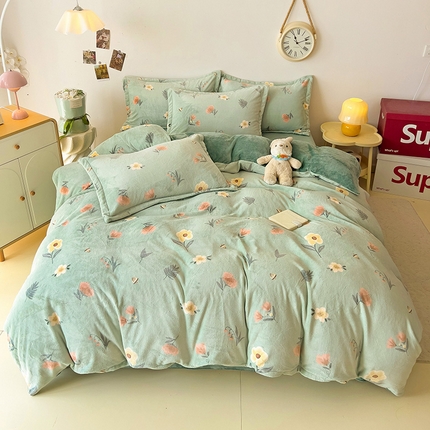 大柏树 2025新款A类高克重亲肤舒适牛奶绒印花四件套-四件套可定制 春意浓-绿