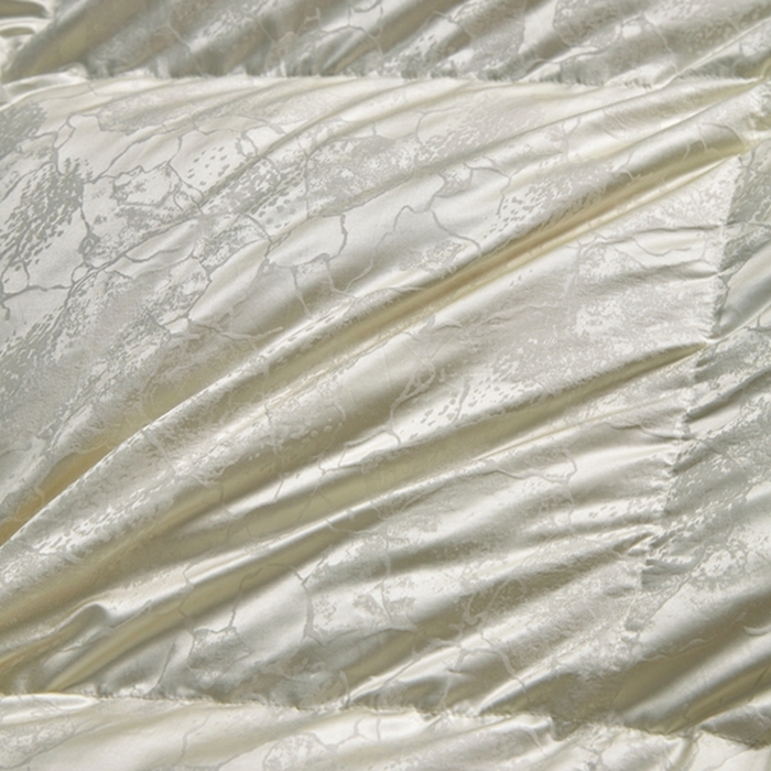 91家纺网 家纺一手货源 找家纺 静若居 2024新款羽绒被壳高精密真丝提花羽绒被壳单层防绒婚庆款 米黄