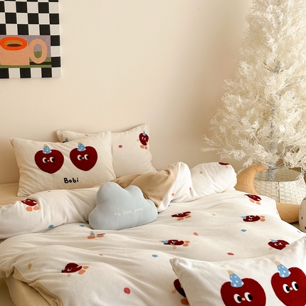 91家纺网 家纺一手货源 找家纺 时光里 2024新款ins风牛奶绒四件套 曲奇波比