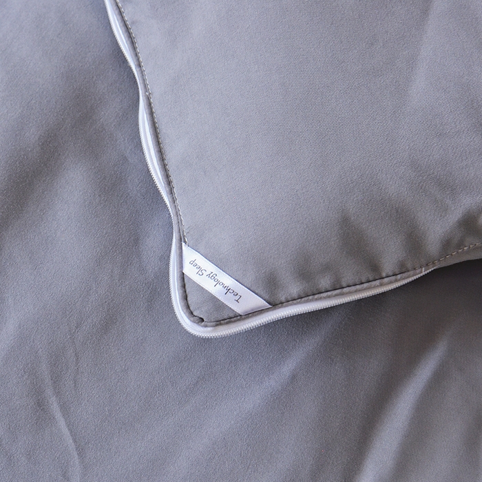 91家纺网 家纺一手货源 找家纺 德芙家纺 2024新款德芙双胎被被拉链款磨毛斜格二合一子母被被子被芯 斜格-灰