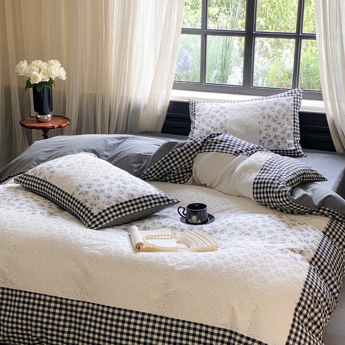 91家纺网 家纺一手货源 找家纺 旷野 2023新款水洗棉-微甜小柏丽四件套 棚拍 经典黑