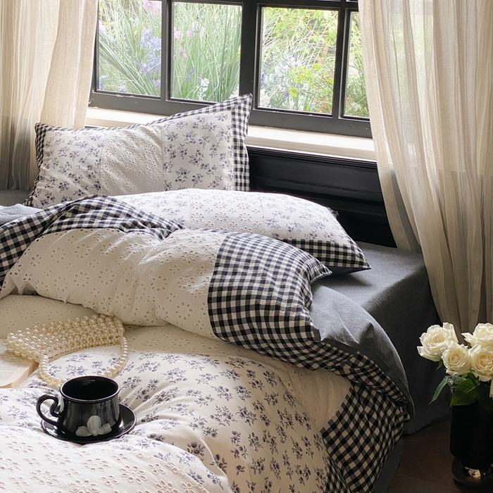 91家纺网 家纺一手货源 找家纺 旷野 2023新款水洗棉-微甜小柏丽四件套 棚拍 经典黑