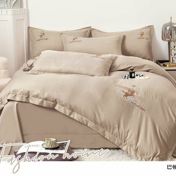 91家纺网 家纺一手货源 找家纺 优纤家纺 2024新款亲肤舒适绣花四件套-巴顿 巴顿-浅咖