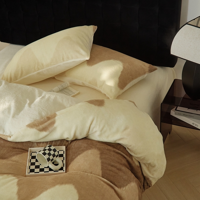 91家纺网 家纺一手货源 找家纺 时光里 2024新款牛奶绒四件套--梦境 梦境-咖