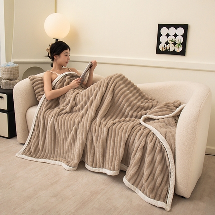 91家纺网 家纺一手货源 找家纺 （总）典冠 2024新品310g兔毛抽条毛毯