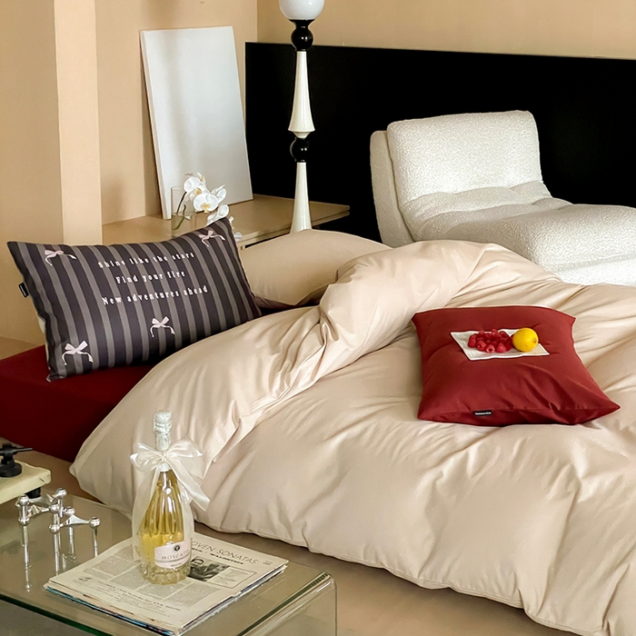 91家纺网 家纺一手货源 找家纺 （总）圆岛家纺 2024秋冬新款纯色孟菲斯博主风时尚全棉磨毛五件套