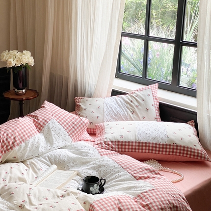 91家纺网 家纺一手货源 找家纺 旷野 2023新款水洗棉-微甜小柏丽四件套 棚拍 奶昔粉