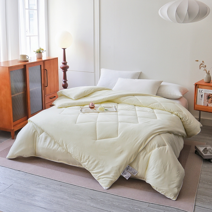 91家纺网 家纺一手货源 找家纺 德芙家纺 2024新款德芙双胎被被拉链款磨毛斜格二合一子母被被子被芯 斜格-米黄