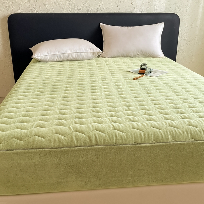 91家纺网 家纺一手货源 找家纺 法芙娜家纺 2024新款波浪纹牛奶绒夹棉床笠（控价券后价不低于128/138/148） 绿