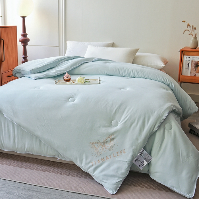 91家纺网 家纺一手货源 找家纺 德芙家纺 2024新款德芙双胎被被拉链款暖绒提花二合一子母被被子被芯 椰奶蓝