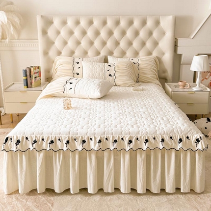 91家纺网 家纺一手货源 找家纺 （总）恋尚 2024新款宝宝绒绣花花边夹棉单床裙--叶洛莉