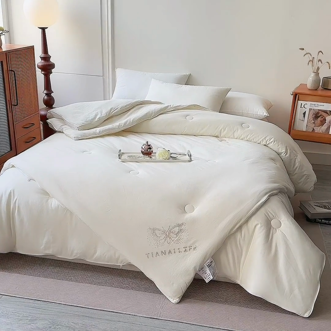 91家纺网 家纺一手货源 找家纺 德芙家纺 2024新款德芙双胎被被拉链款暖绒提花二合一子母被被子被芯 碱米白