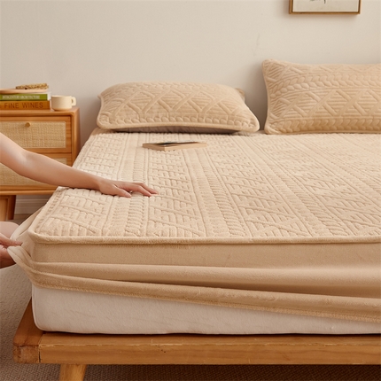 91家纺网 家纺一手货源 找家纺 布卢姆床垫 2025新款A类加厚牛奶绒抗菌床笠--麦香系列 麦香-奶咖