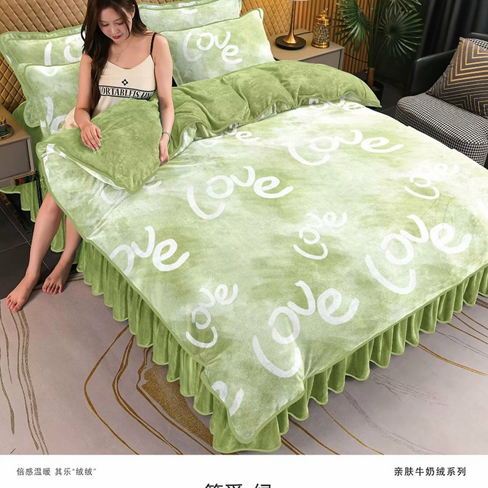 91家纺网 家纺一手货源 找家纺 优纤家纺 2024新款加厚保暖牛奶绒印花四件套 简爱-绿
