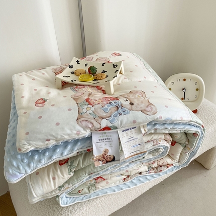 91家纺网 家纺一手货源 找家纺 青螺家纺 2025高密全棉嵌绳宝宝绒豆豆被春秋被冬被 一圈踩棉 四角不跑棉 直播 洛丽塔 甜蜜熊