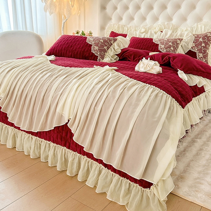 91家纺网 家纺一手货源 找家纺 罗艺轩 2024新款高克重牛奶雪纺边床裙四件套-羽蝶 酒红