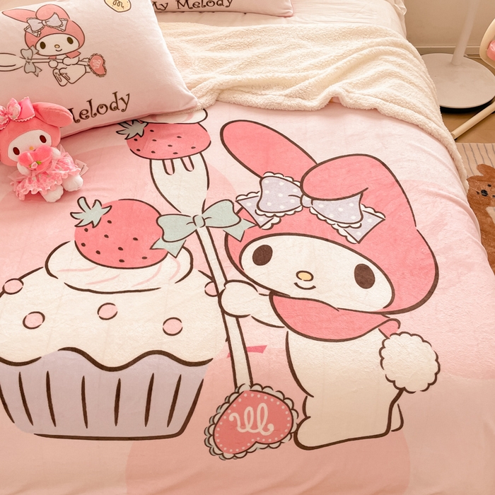 91家纺网 家纺一手货源 找家纺 金爱家 2024新款多功能牛奶绒羊羔绒毛毯毯子 羊羔绒-草莓蛋糕美乐蒂