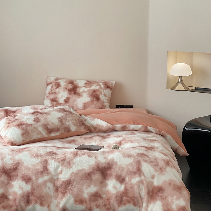 91家纺网 家纺一手货源 找家纺 窝米 2024冬季新款雪貂绒系列四件套 炫彩-橘