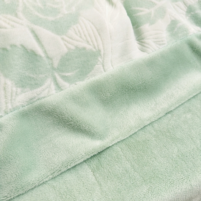 91家纺网 家纺一手货源 找家纺 氧家 2024新款雕花绒四件套 玫瑰花语-绿