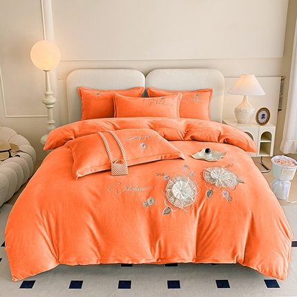 91家纺网 家纺一手货源 找家纺 （总）孟鑫家纺 2025新款加厚牛奶绒手工花绣花四件套莱茵花园系列