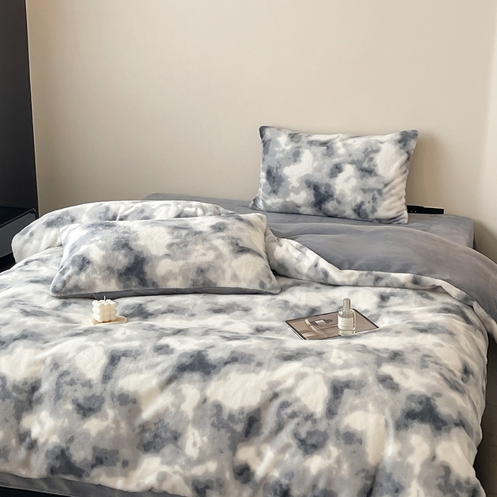 91家纺网 家纺一手货源 找家纺 窝米 2024冬季新款雪貂绒系列四件套 炫彩-蓝灰