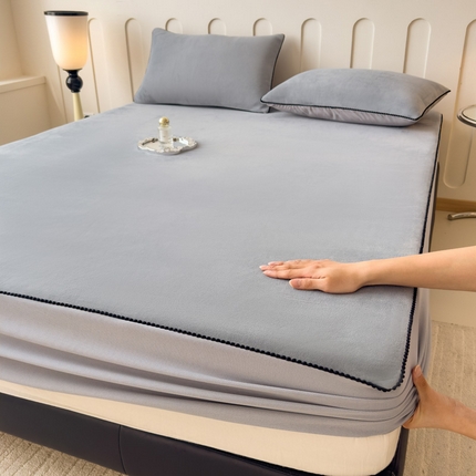 91家纺网 家纺一手货源 找家纺 （总）席世家 2024新款230g全消光倍暖绒复合床笠三件套