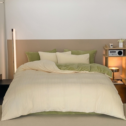 91家纺网 家纺一手货源 找家纺 （总）玉宇阁家居 2024新款秋冬ins风精致浮雕大提花牛奶绒四件套-日暮