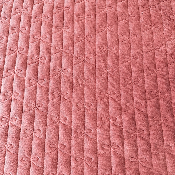 91家纺网 家纺一手货源 找家纺 罗艺轩 2024新款高克重牛奶雪纺边床裙三件套-羽蝶 豆沙红