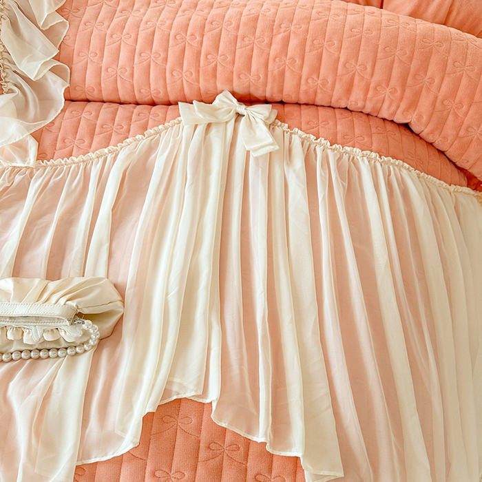 91家纺网 家纺一手货源 找家纺 罗艺轩 2024新款高克重牛奶雪纺边床裙四件套-羽蝶 梦幻玉