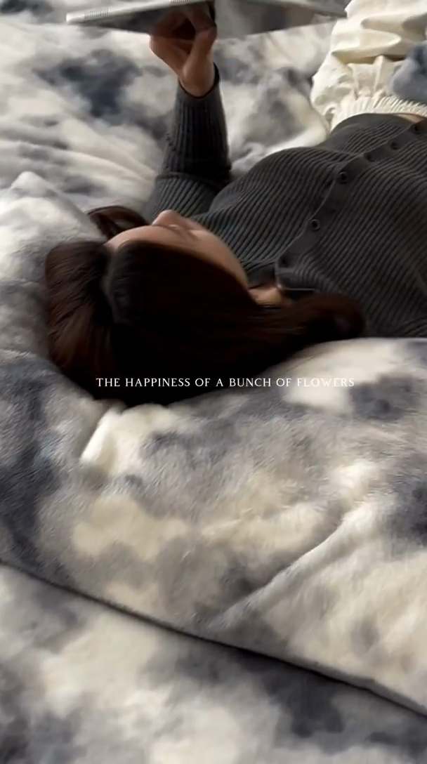 91家纺网 家纺一手货源 找家纺 窝米 2024冬季新款雪貂绒系列四件套 炫彩-蓝灰