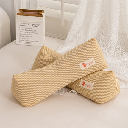 91家纺网 家纺一手货源 找家纺 （总）织布人 2024新款荞麦枕全棉精梳棉荞麦壳菱形颈椎枕成人腰靠枕午睡枕头