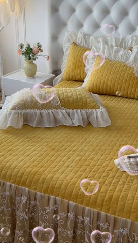 91家纺网 家纺一手货源 找家纺 罗艺轩 2024新款高克重牛奶雪纺边床裙三件套-羽蝶 嫩黄