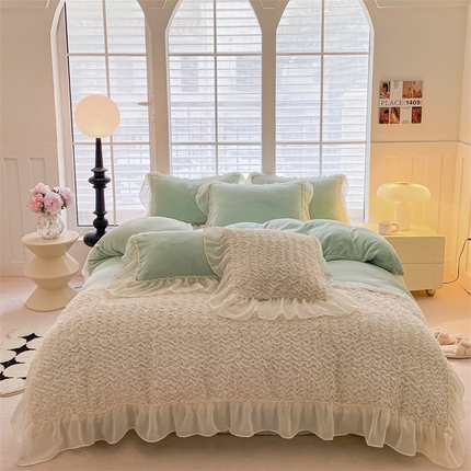 91家纺网 家纺一手货源 找家纺 庭笙 新款高克重绒类法式复古小香风四件套-浪漫的约定 浅绿