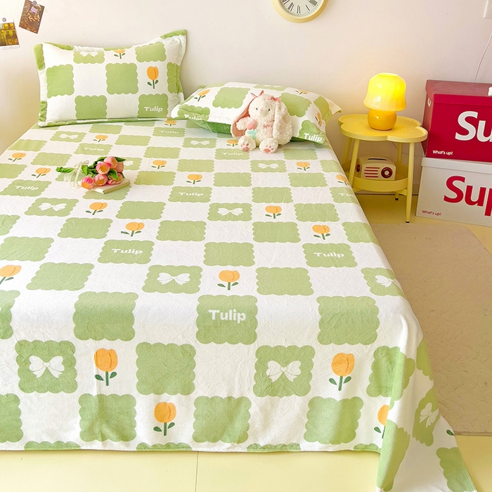 91家纺网 家纺一手货源 找家纺 大柏树 2025新款A类高克重亲肤舒适牛奶绒印花四件套-单床单可定制 花町-绿