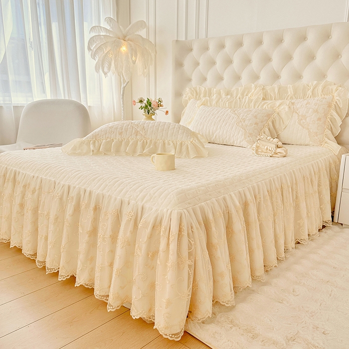 91家纺网 家纺一手货源 找家纺 罗艺轩 2024新款高克重牛奶雪纺边床裙三件套-羽蝶 奶昔