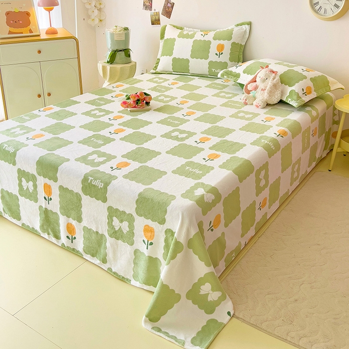 91家纺网 家纺一手货源 找家纺 大柏树 2025新款A类高克重亲肤舒适牛奶绒印花四件套-单床单可定制 花町-绿