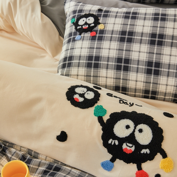 91家纺网 家纺一手货源 找家纺 怡家居 2024秋冬新款全棉磨毛绣花四件套 幸运小煤球