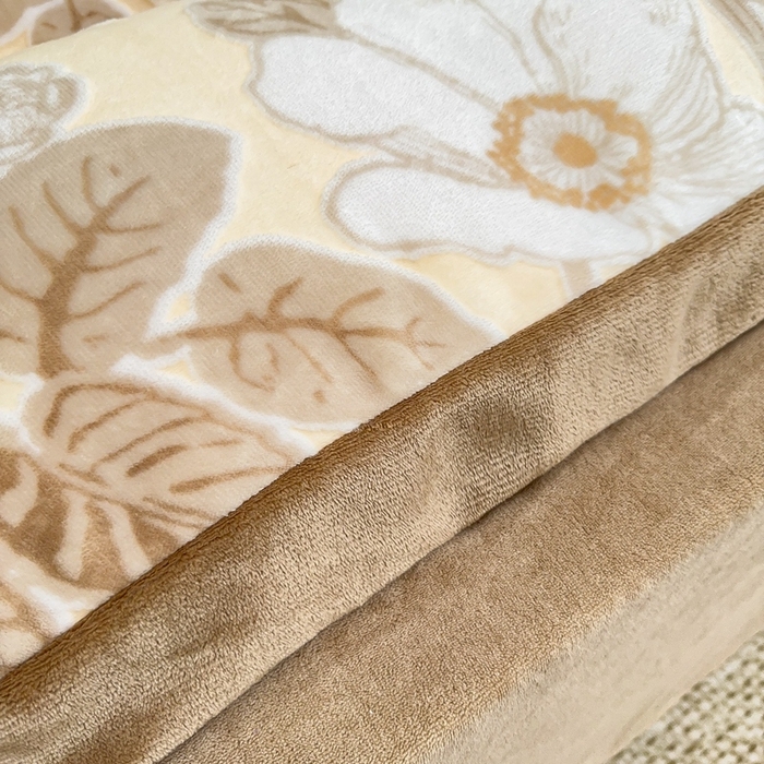 91家纺网 家纺一手货源 找家纺 氧家 2024新款雕花绒四件套 绽放-黄