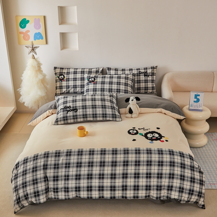 91家纺网 家纺一手货源 找家纺 怡家居 2024秋冬新款全棉磨毛绣花四件套 幸运小煤球