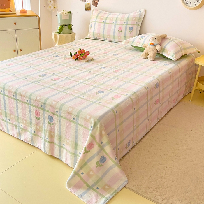 91家纺网 家纺一手货源 找家纺 大柏树 2025新款A类高克重亲肤舒适牛奶绒印花四件套-单床单可定制 悸动