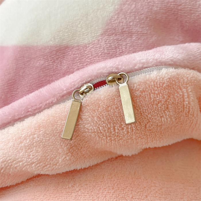 91家纺网 家纺一手货源 找家纺 星座家纺 2025新款大版三丽鸥牛奶绒四件套 美乐蒂-大版