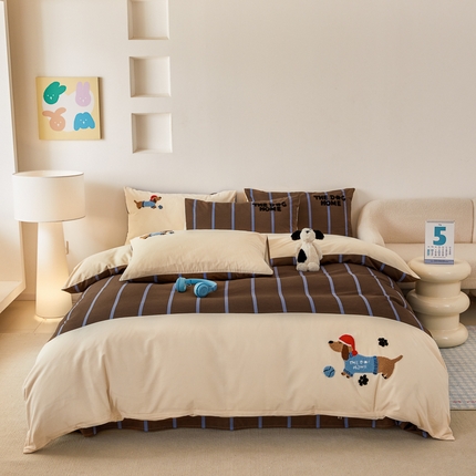 怡家居 2024秋冬新款全棉磨毛绣花四件套 心动小狗